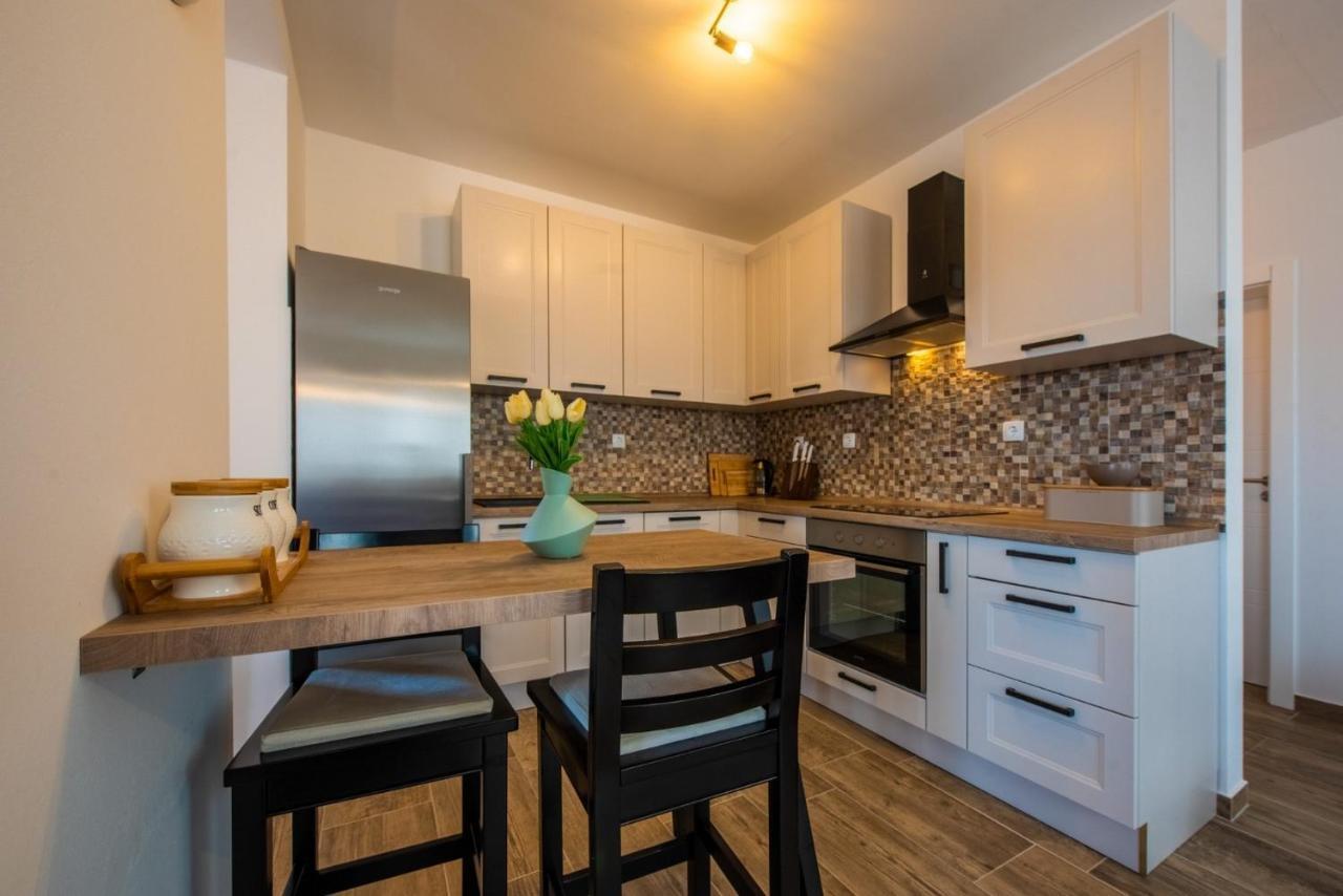 Apartman Paula Kaštela المظهر الخارجي الصورة